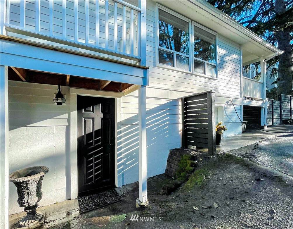 516 2nd Avenue - Photo 1