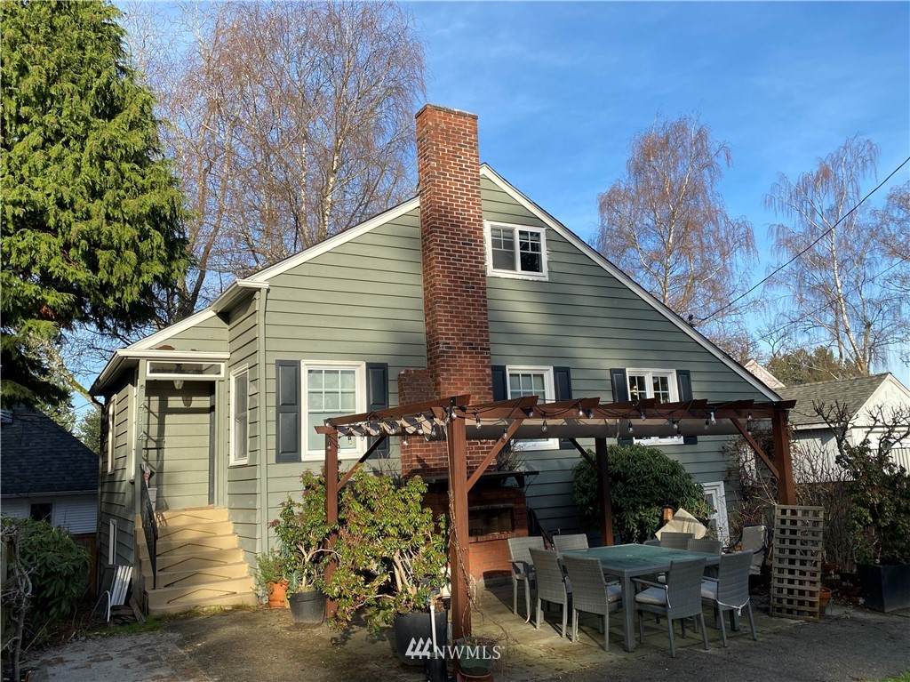 4114 Hill Street - Photo 1