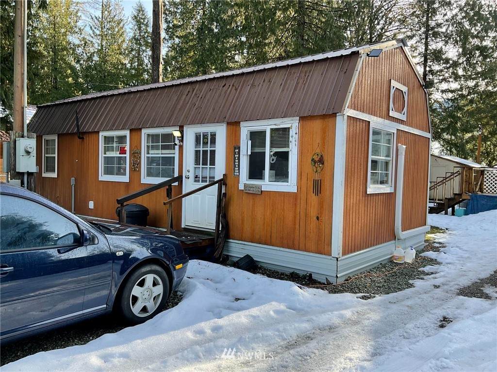 45840 Baker Drive - Photo 1