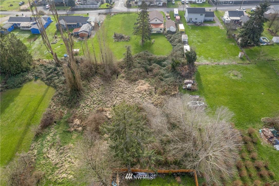 116 Maple - Photo 1