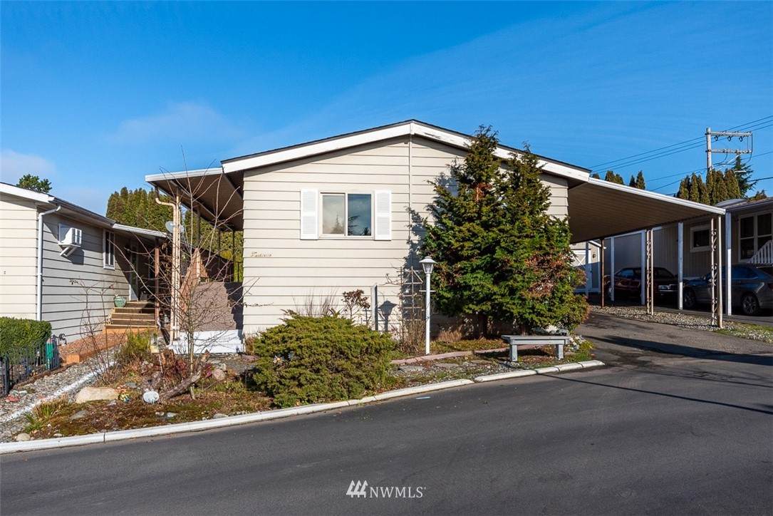 5900 64th Street - Photo 1