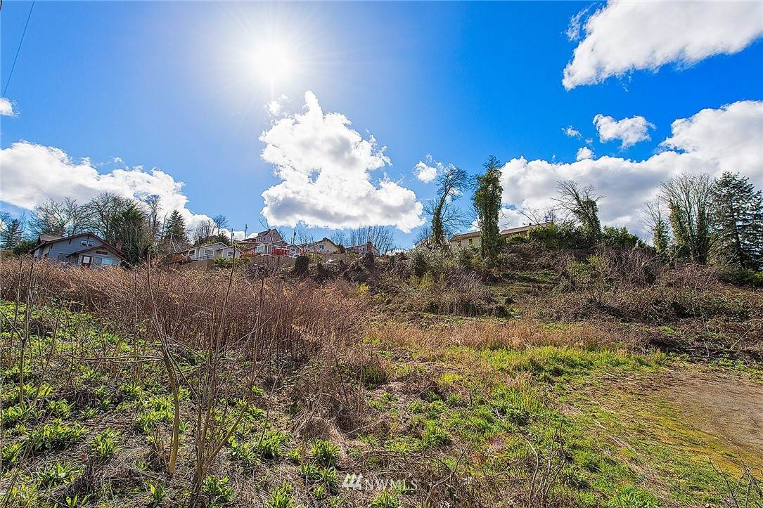 2818 L Street - Photo 1