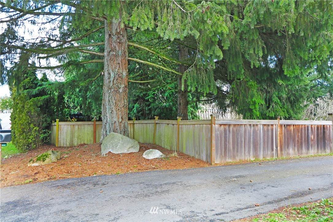 167 xx Vashon Hwy - Photo 1