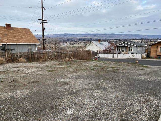 0 NNA Marker Avenue - Photo 1