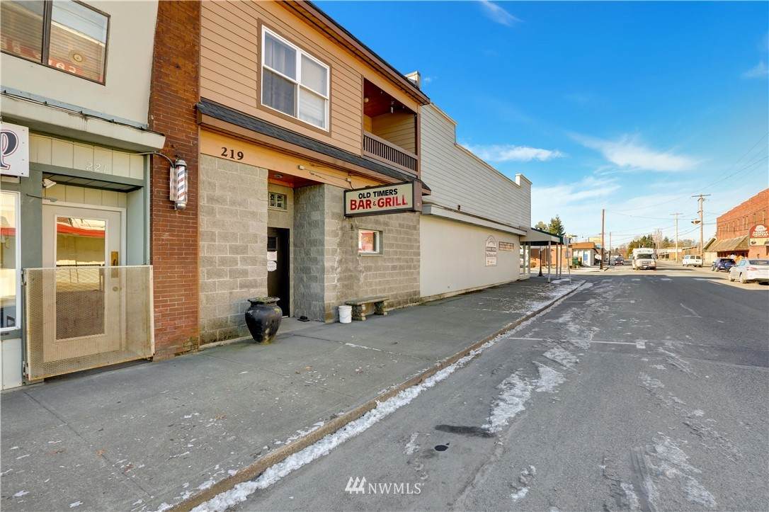 219 State Street - Photo 1