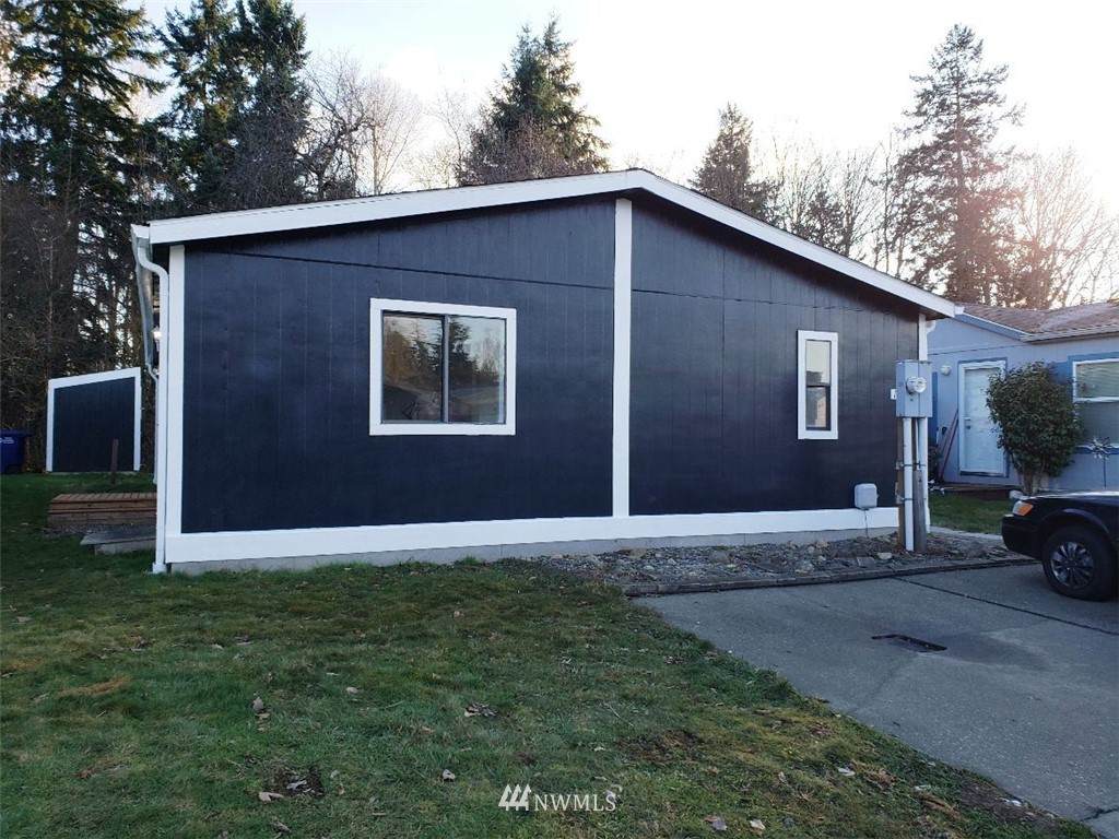 10408 137th Street Ct - Photo 1