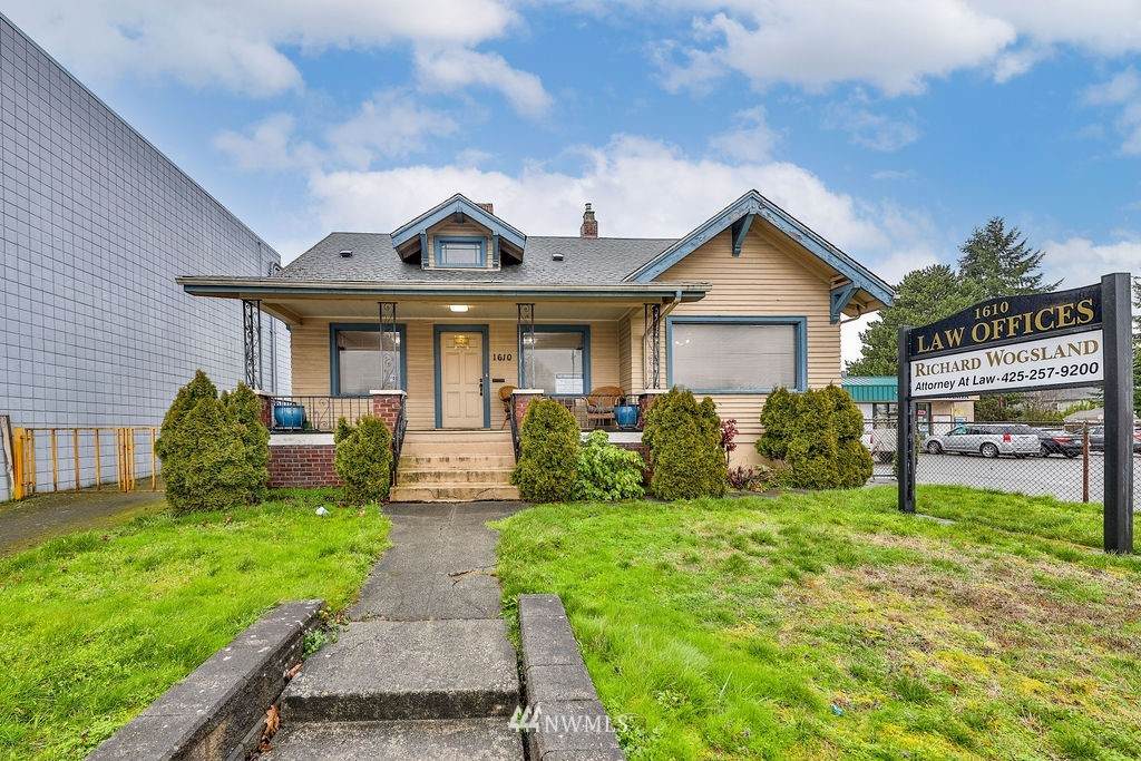1610 Broadway - Photo 1