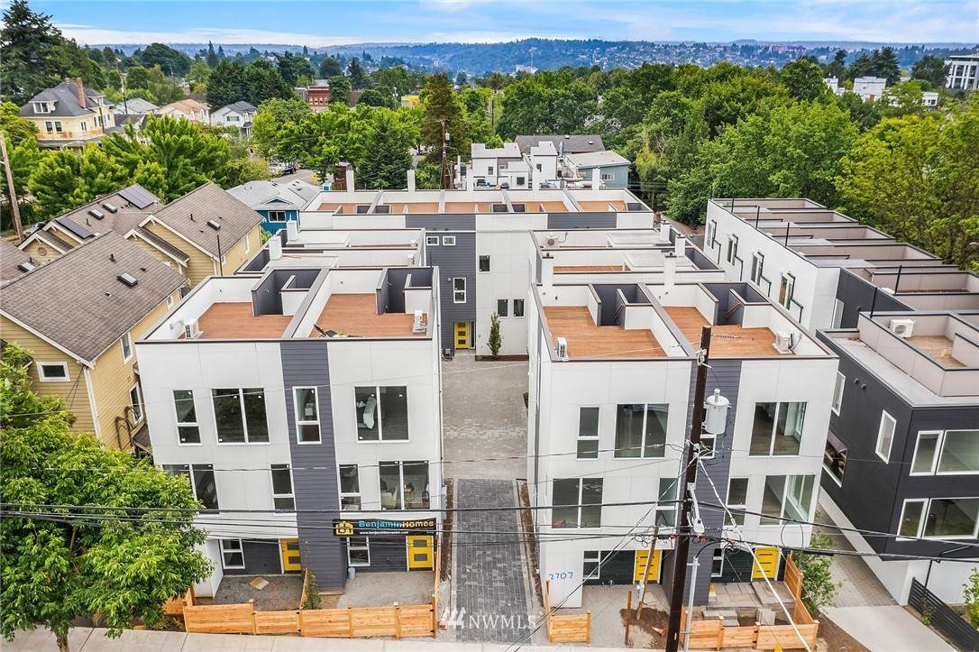 2705 Yesler Way - Photo 1