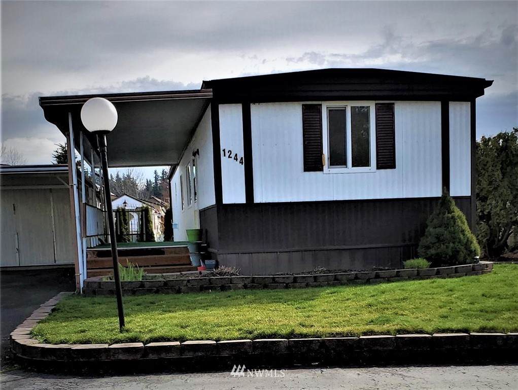 1244 Cedar Drive - Photo 1