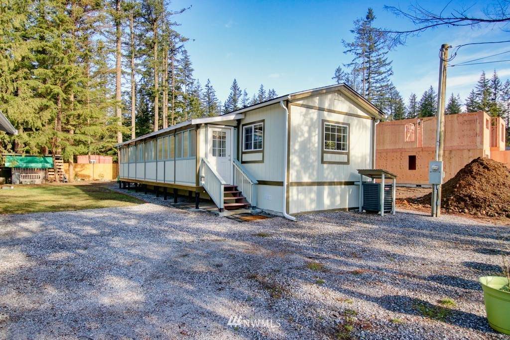 6269 Bellwood Drive - Photo 1