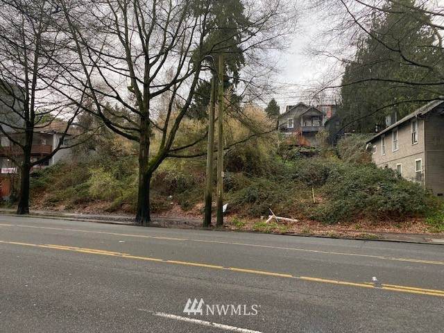40 xx Rainier Avenue - Photo 1