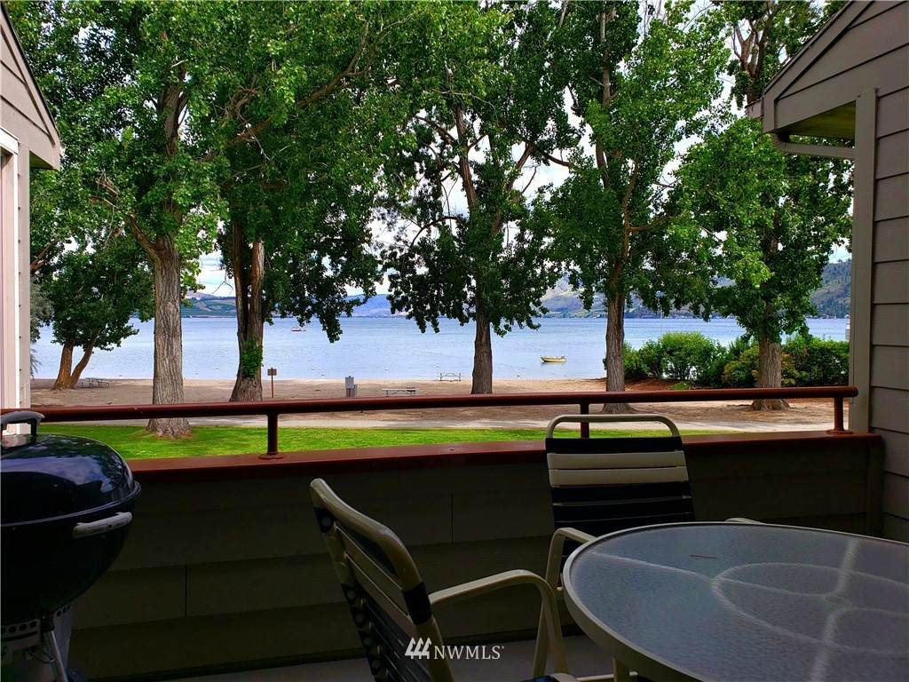 1 Beach 548-I - Photo 1