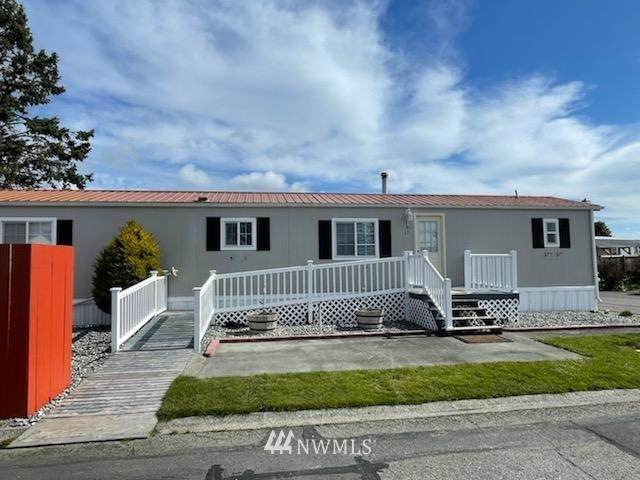 701 Main Street - Photo 1