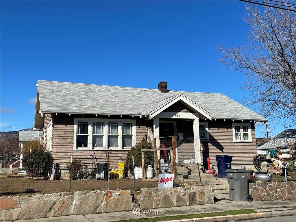 838 Cascade Street - Photo 1