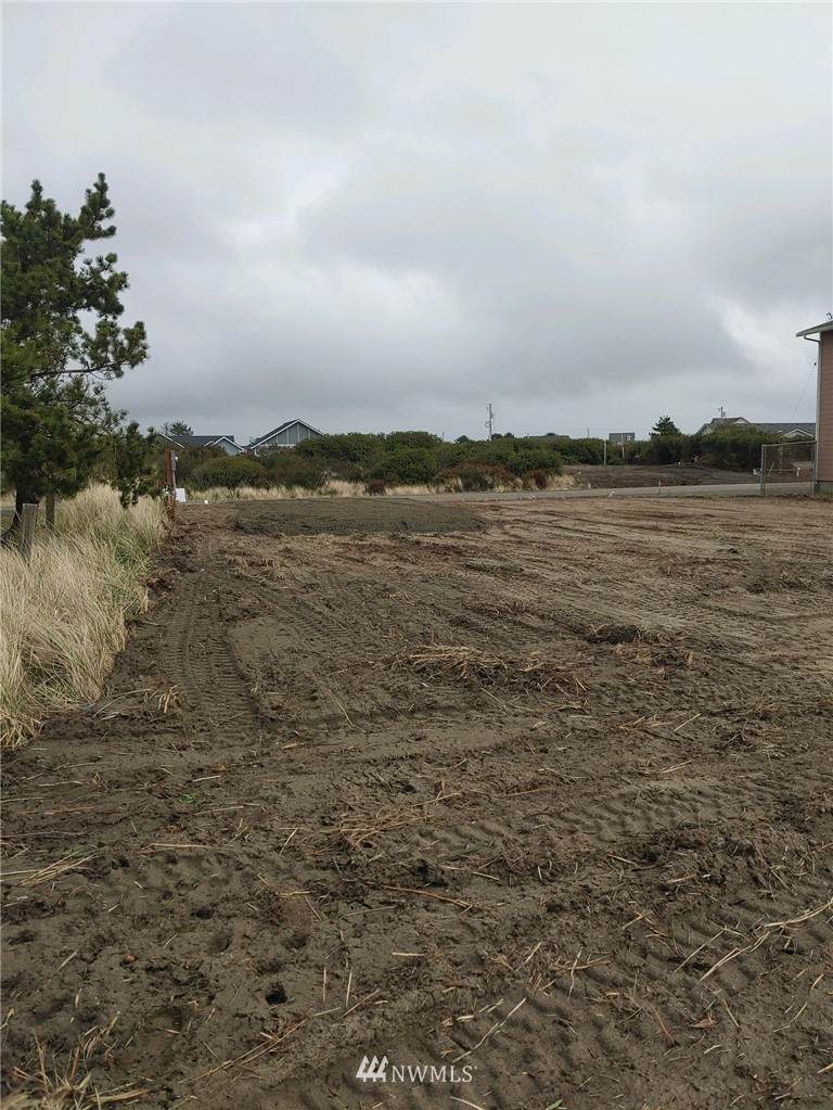 1275 Channel Avenue - Photo 1