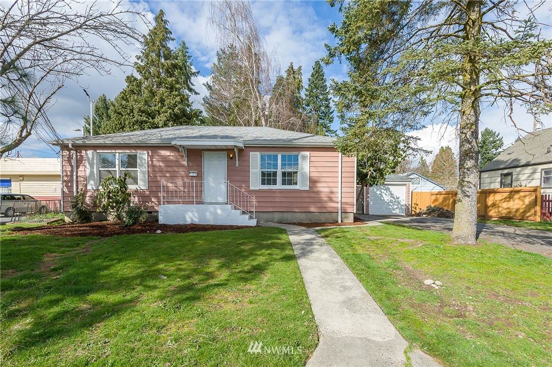 131 64th Street - Photo 1