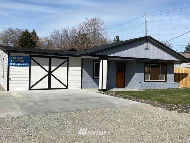 1720 Stella Avenue - Photo 1
