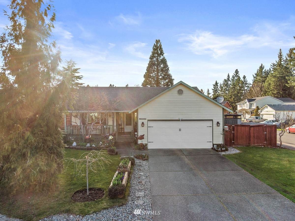 19906 85th Avenue - Photo 1