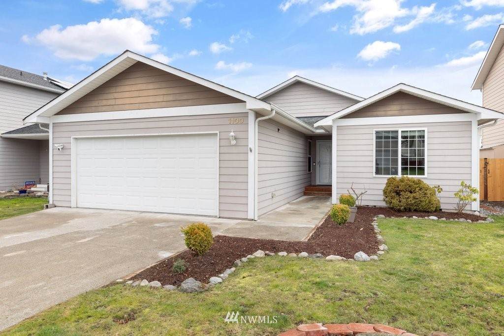 1100 Big Berry Loop - Photo 1