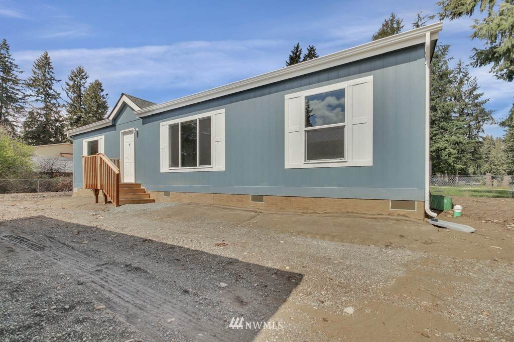 19816 67th Avenue - Photo 1