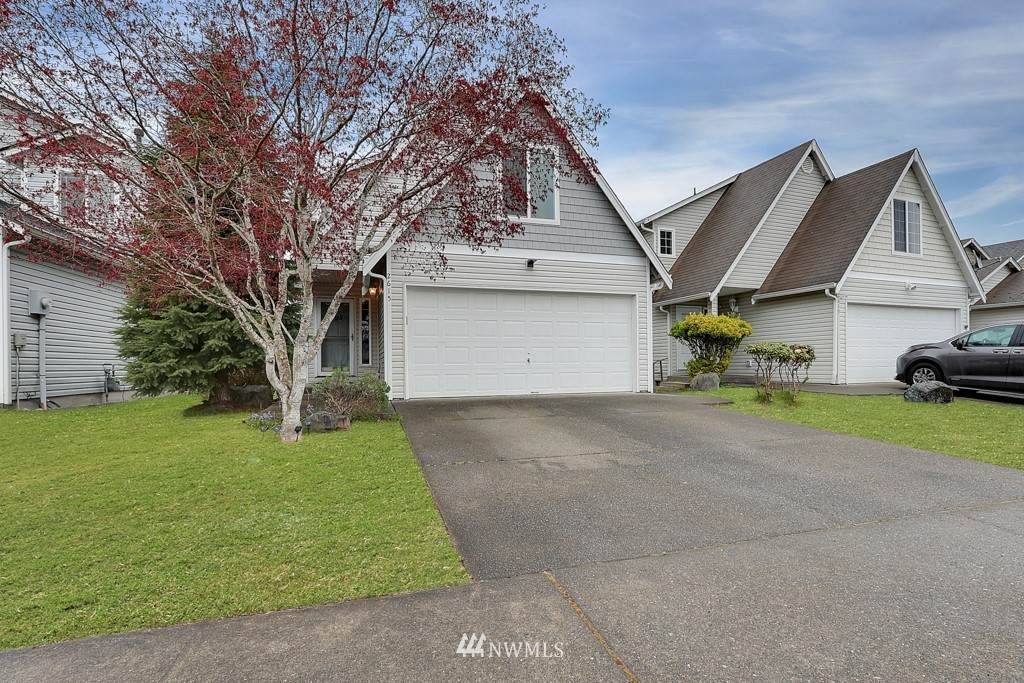 2615 186th Street - Photo 1