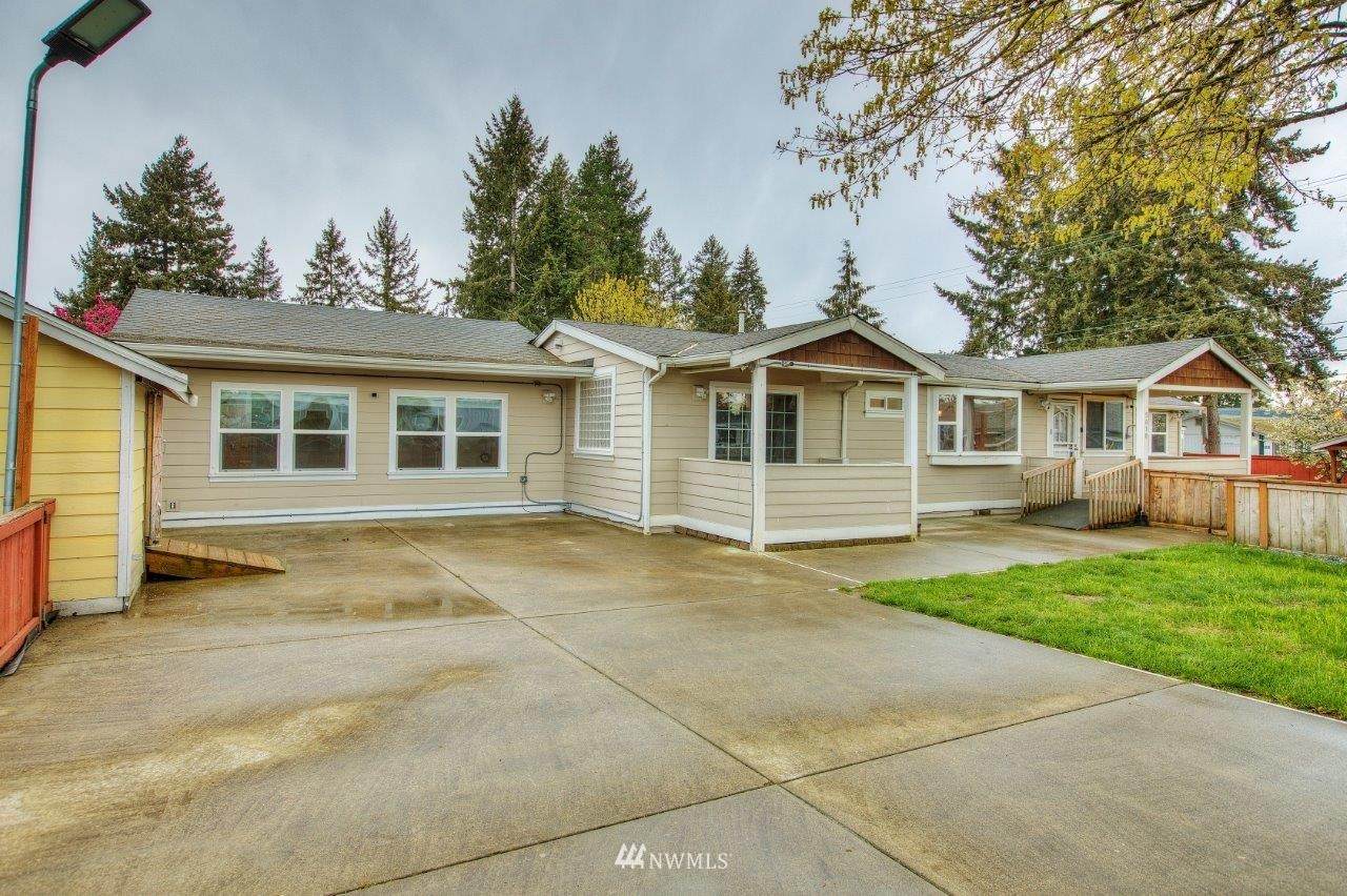 5610 76th Street - Photo 1
