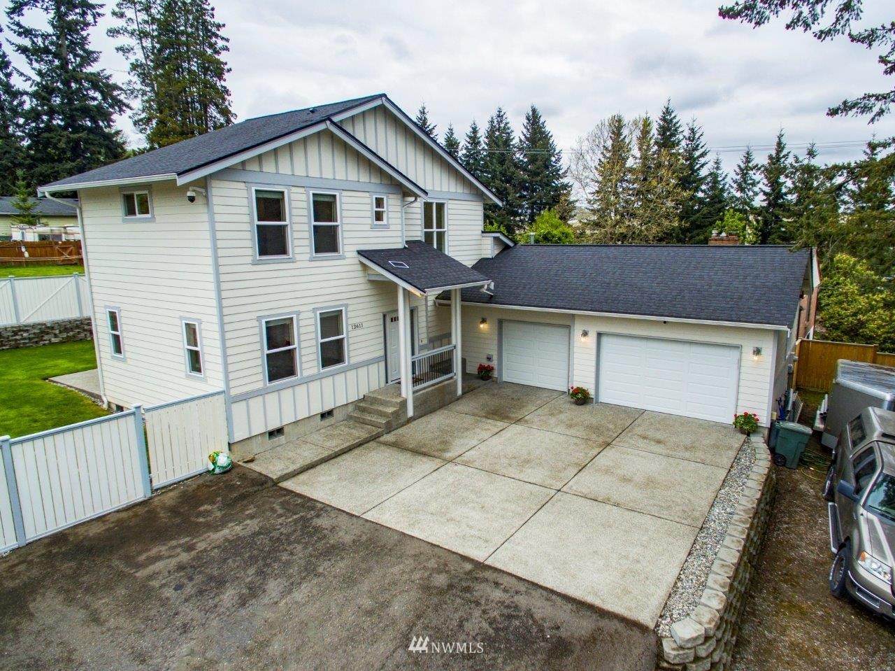 12611 37th Avenue - Photo 1