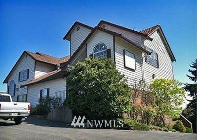 1823 37th Street - Photo 1