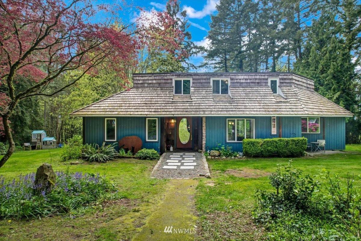 1906 Sawdust Hill Road - Photo 1
