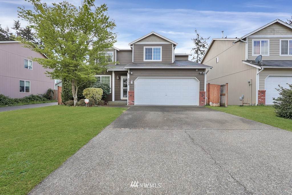 8008 185th Street Ct - Photo 1
