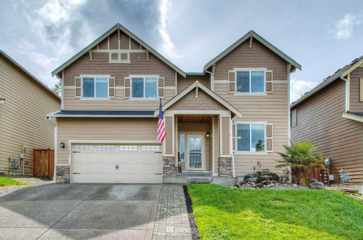 13625 74th Avenue Ct - Photo 1