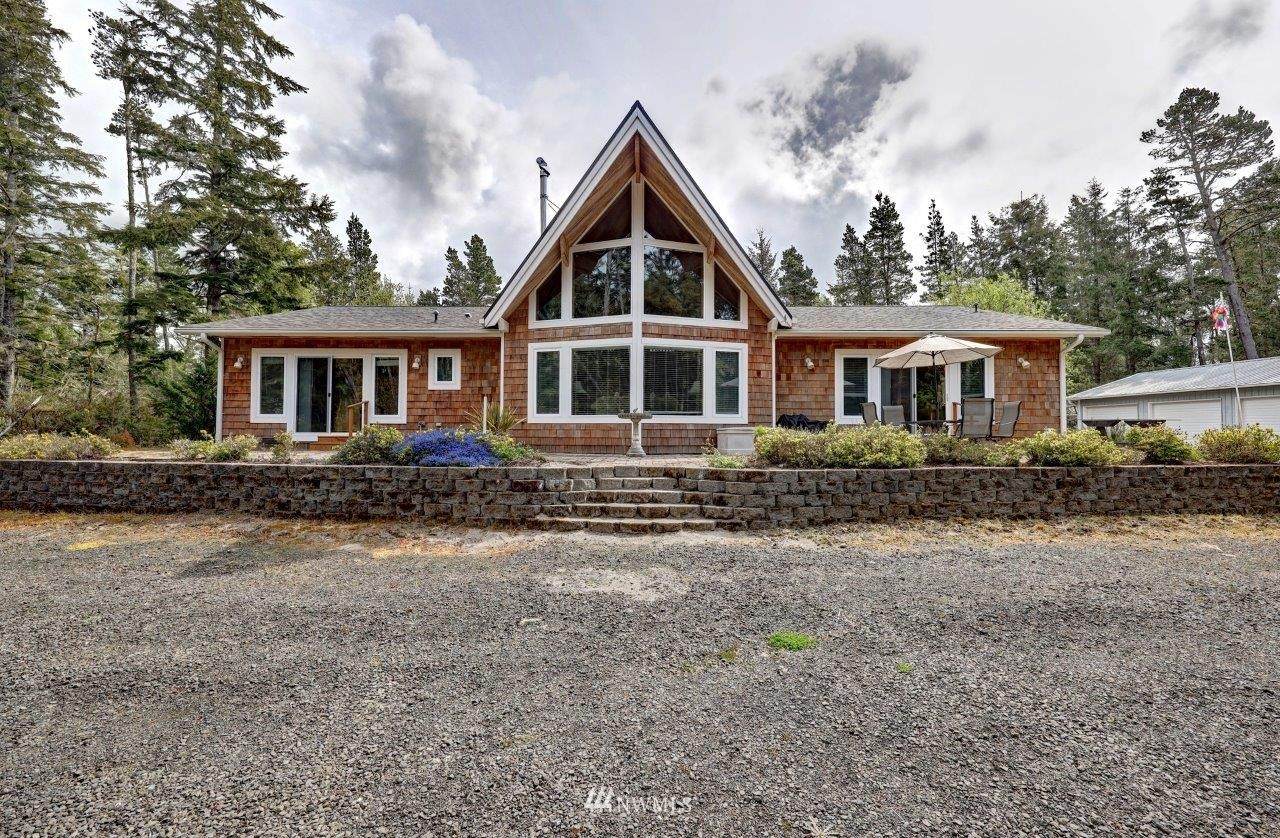 24601 U Street - Photo 1