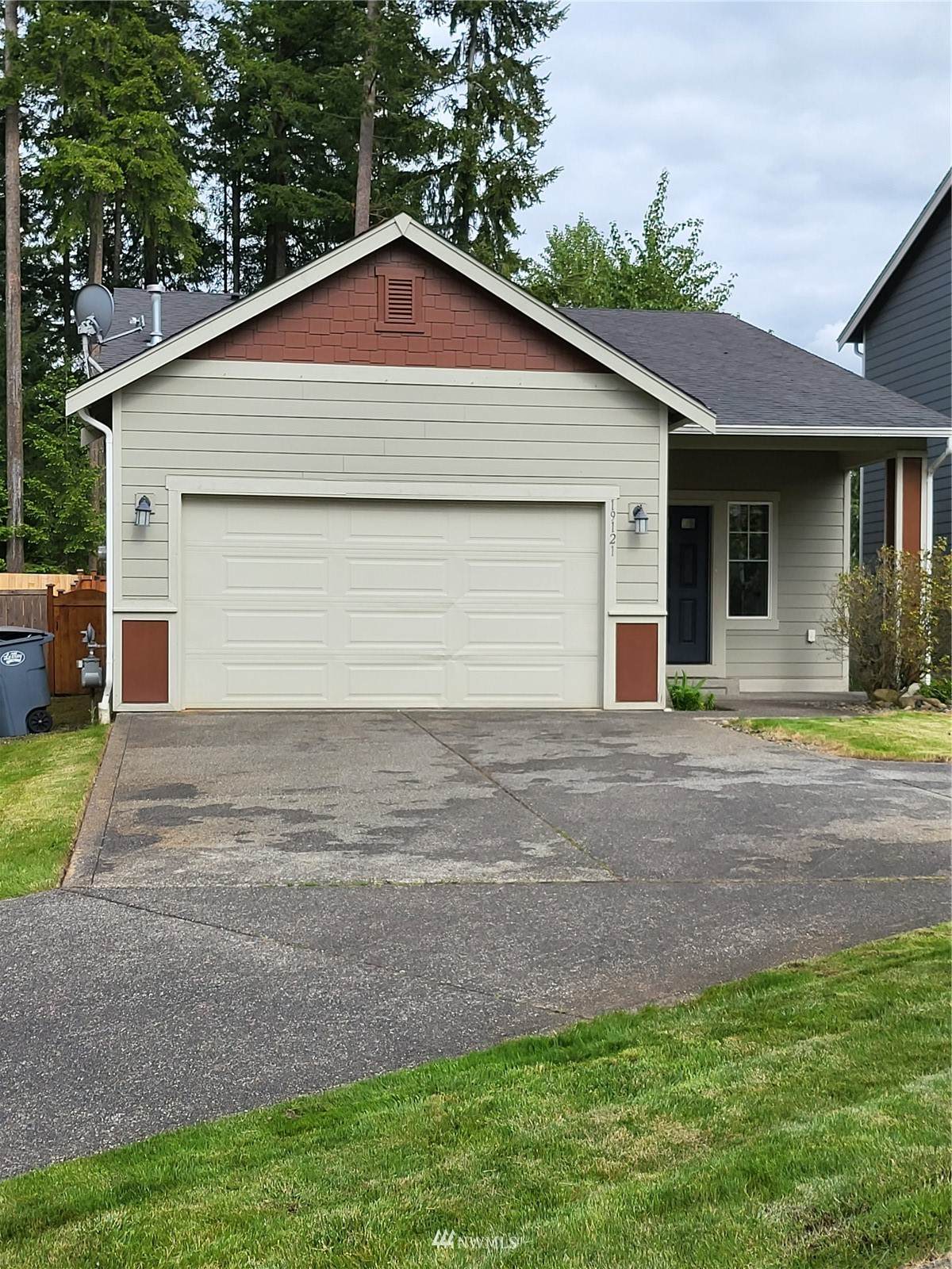 19121 87th Avenue Ct - Photo 1