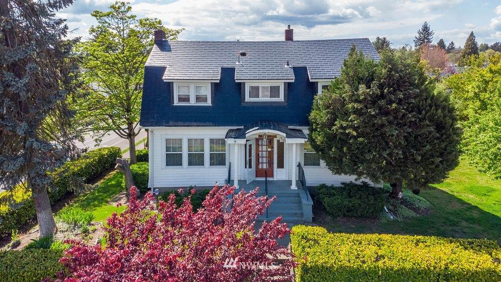 1470 Fife Street - Photo 1
