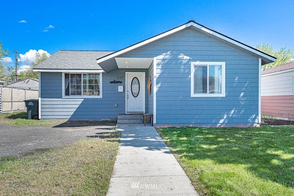 537 Central Drive - Photo 1
