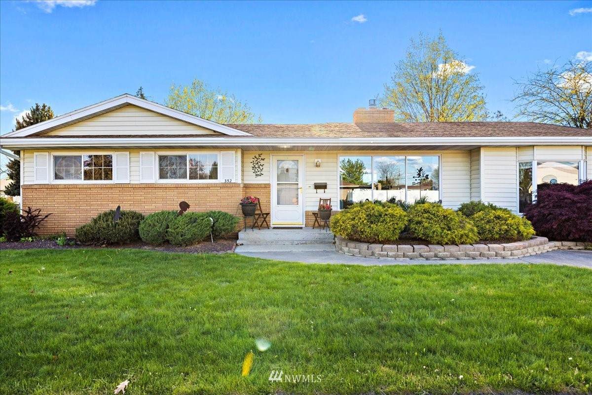 352 10th Avenue - Photo 1