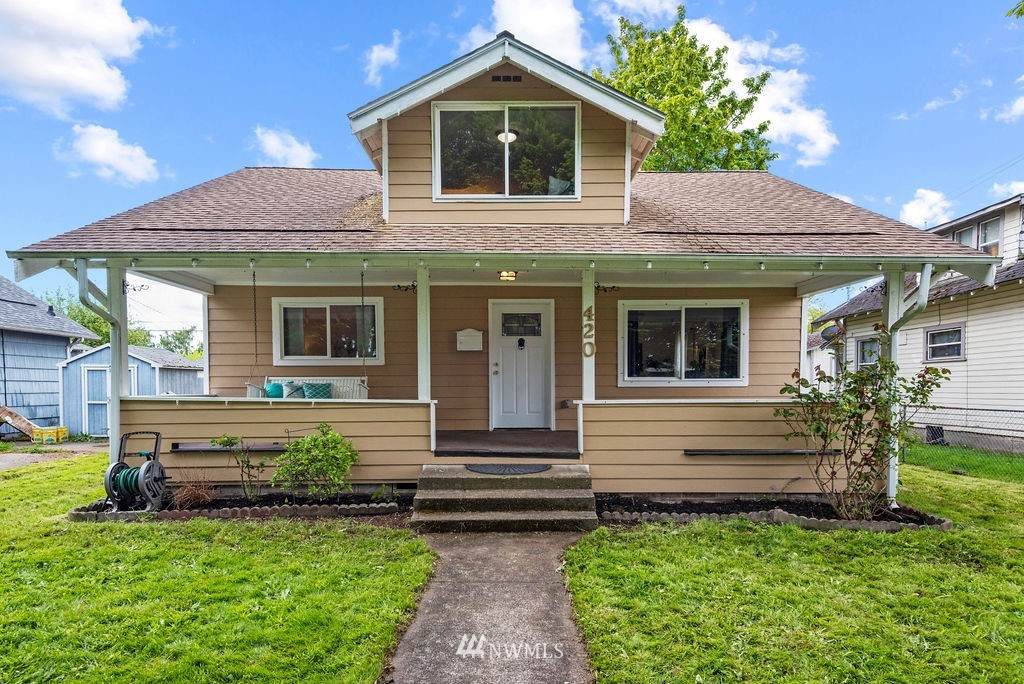 420 18th Avenue - Photo 1