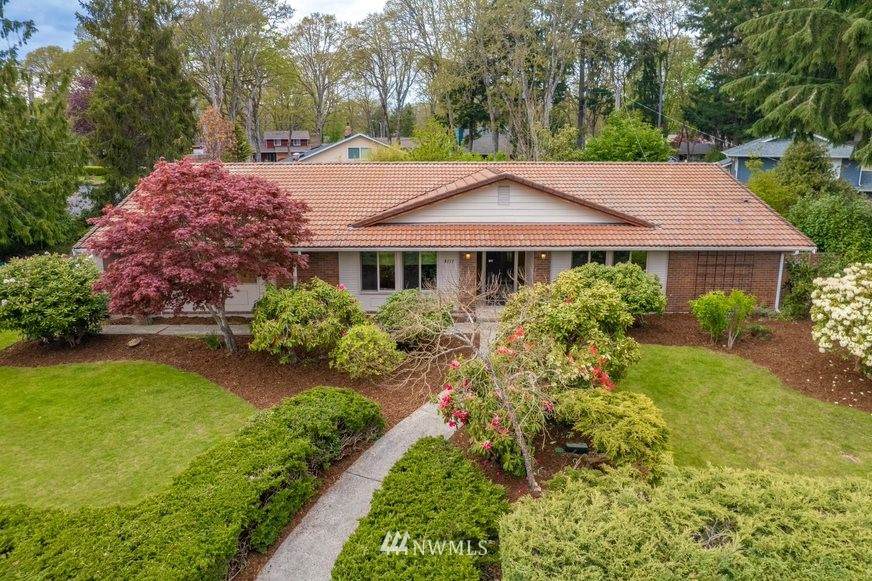 8111 Garnet Lane - Photo 1