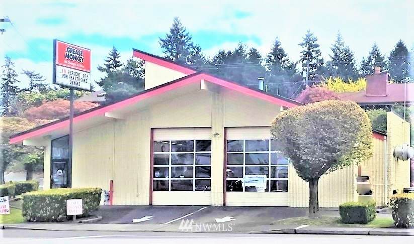 18004 1st Avenue - Photo 1
