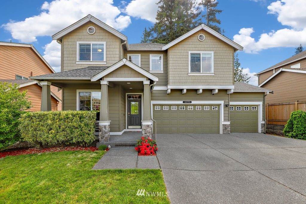 14225 3rd Avenue - Photo 1