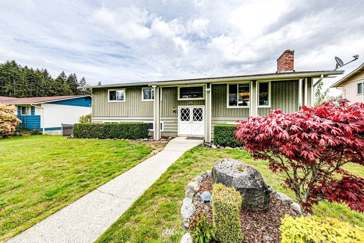 1217 19th Street - Photo 1