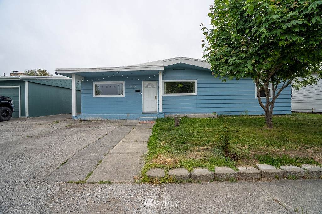 823 Juniper Drive - Photo 1