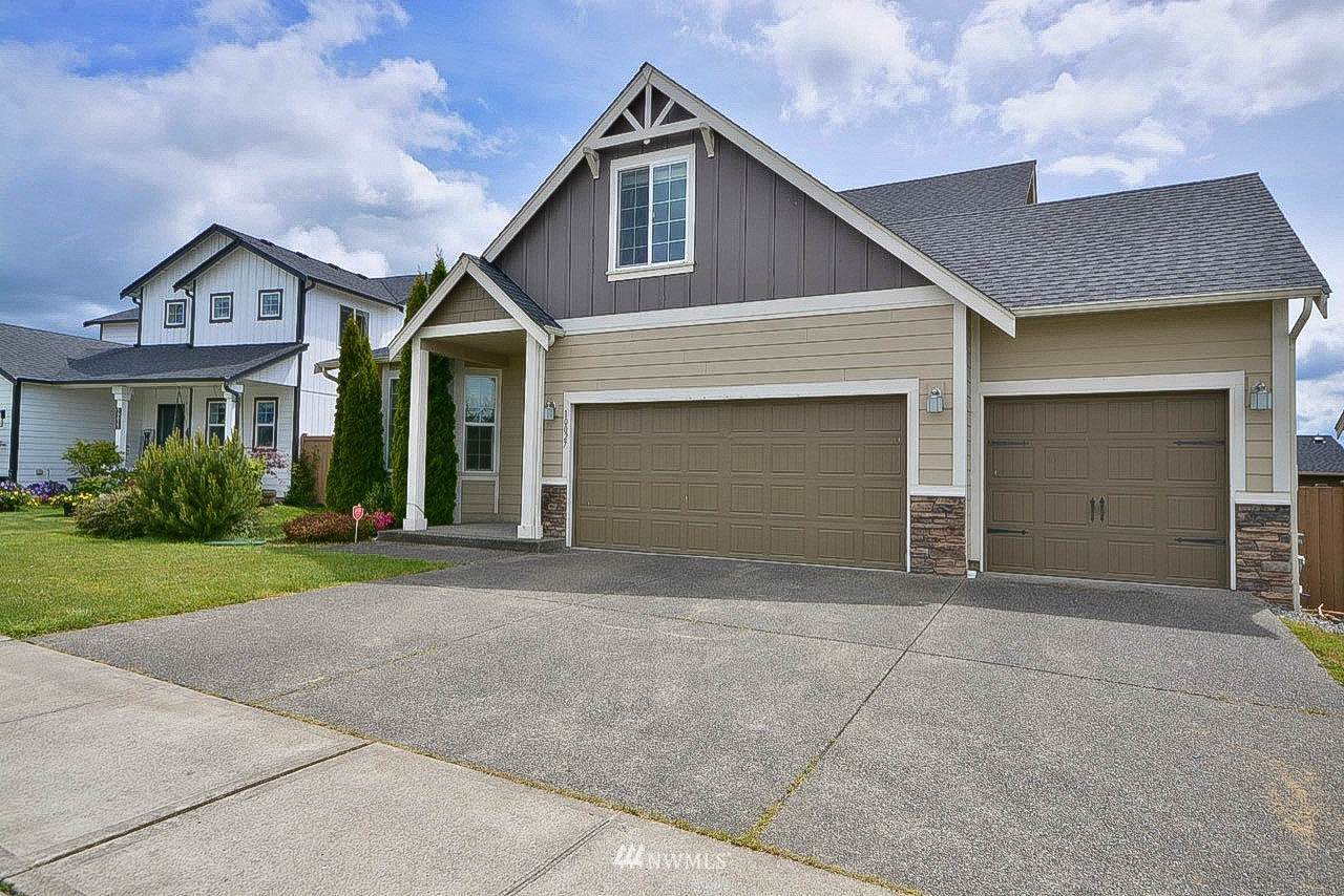 10027 Dotson Street - Photo 1