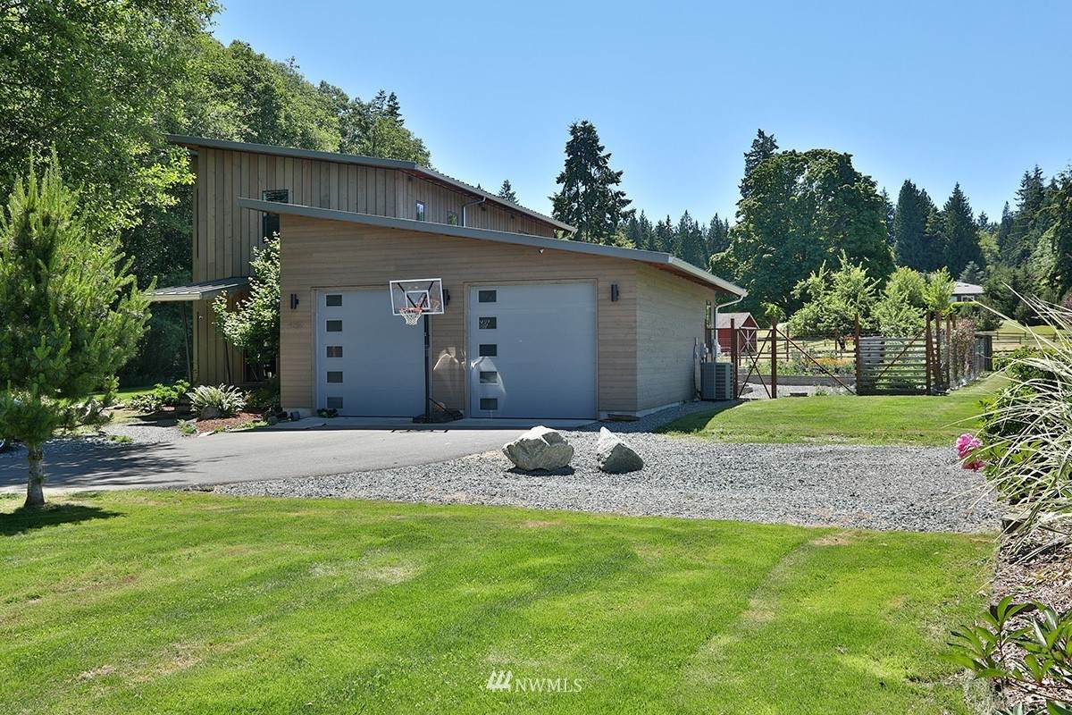4250 Clyde Road - Photo 1