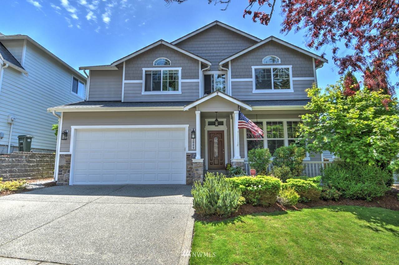 3009 32nd Avenue - Photo 1