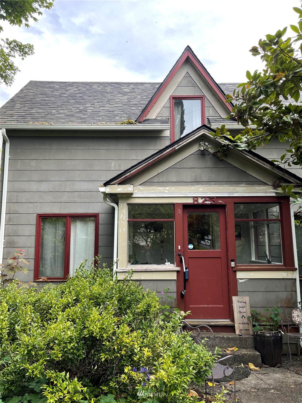 823 Wynooche Avenue - Photo 1