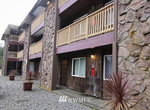 304 14th Unit 216 Street - Photo 1
