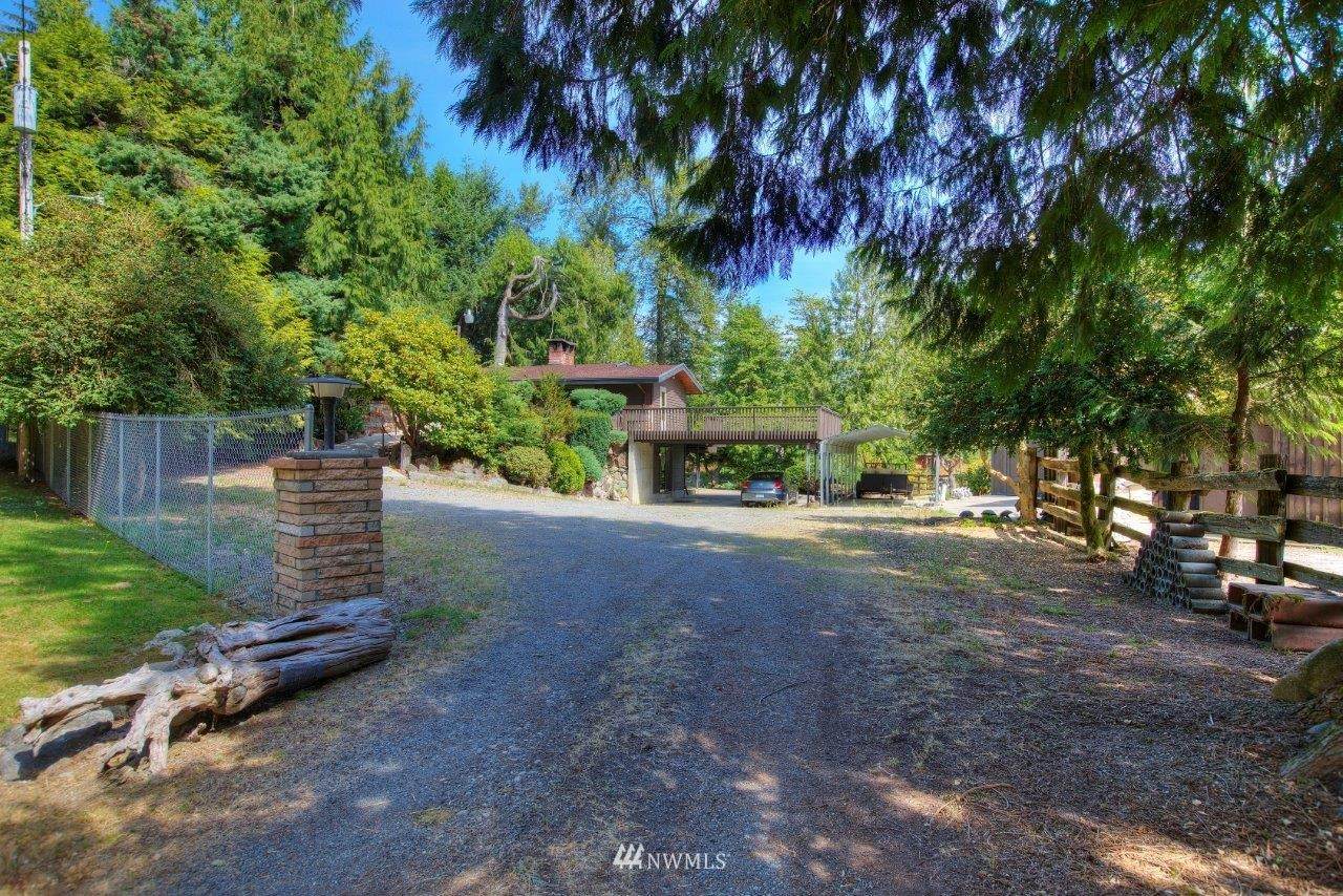 22004 Bain Road - Photo 1