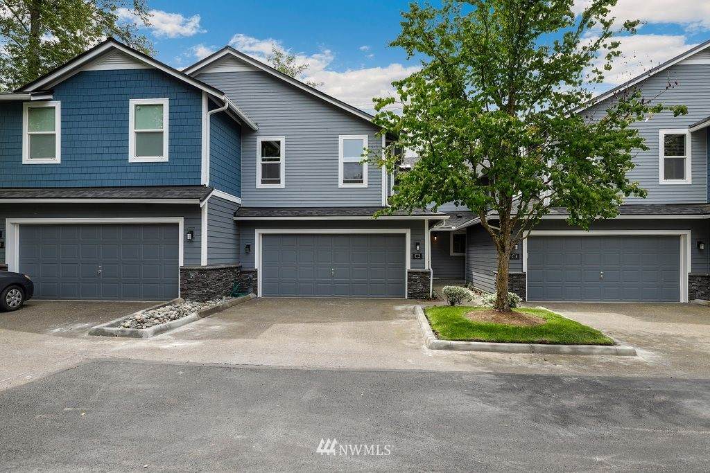 2201 192nd Street - Photo 1
