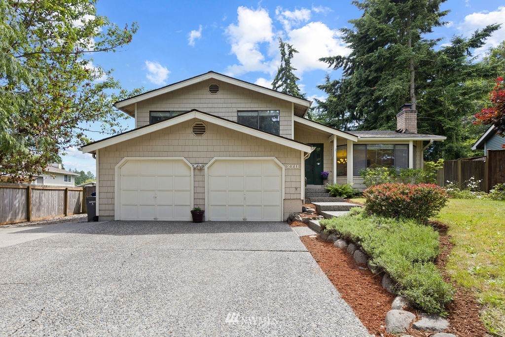 2711 349th Place - Photo 1